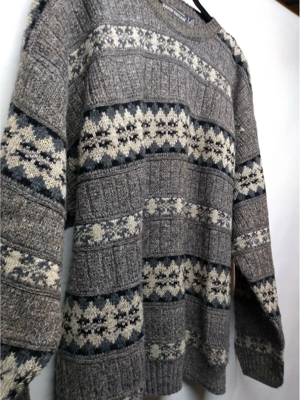 Vintage David Taylor 100% Acrylic Men's Sweater Size XL Made in USA 010